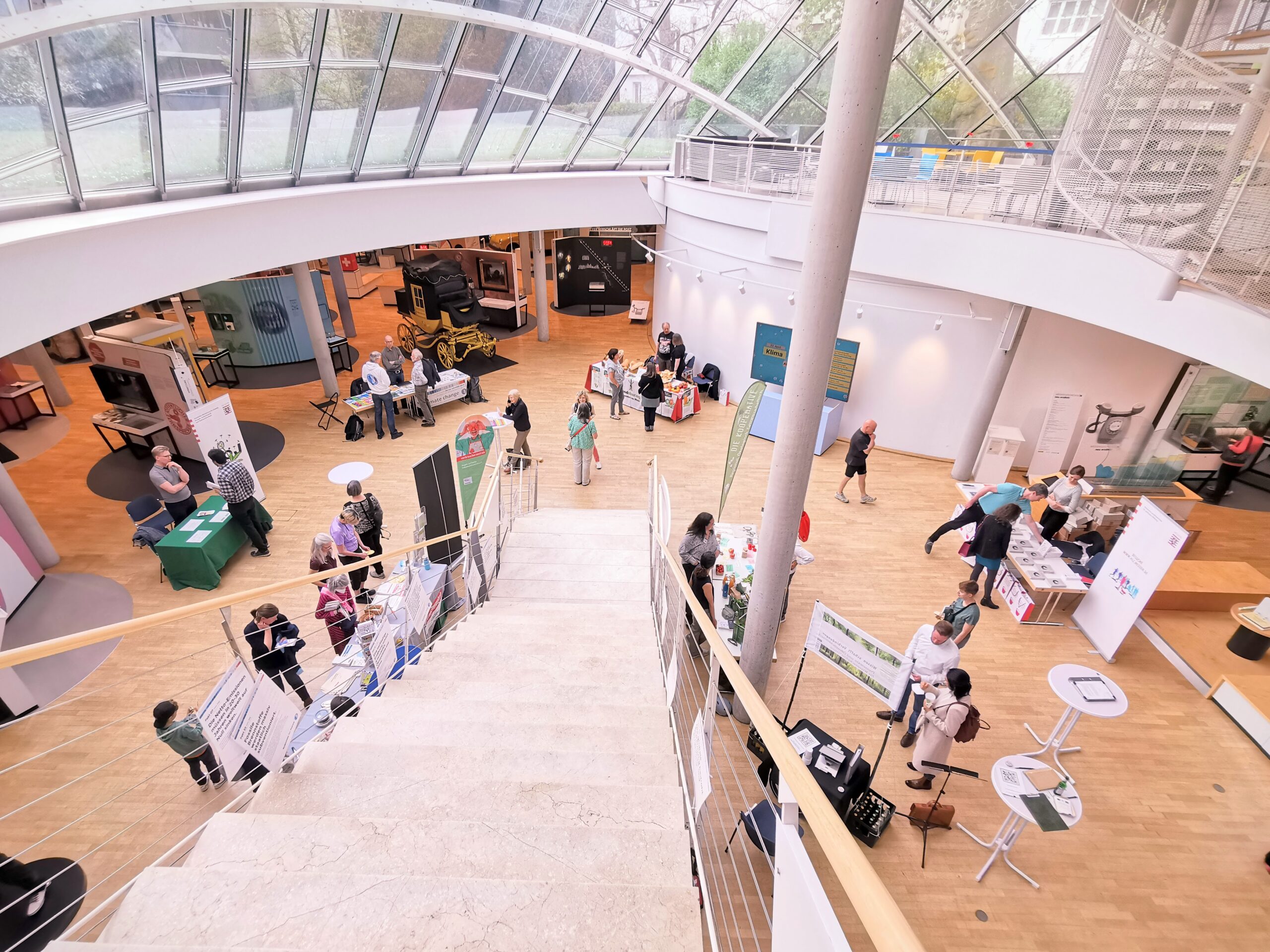 Blick in den Lichthof des Museums beim Klimaaktionstag